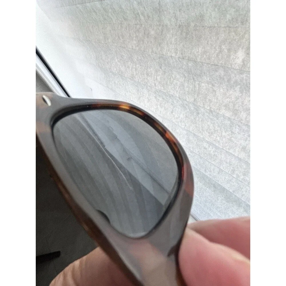 Foster Grant sunglasses SR0624 Polarized Rectangle Tortoise Brown Gray Cat.3 r50